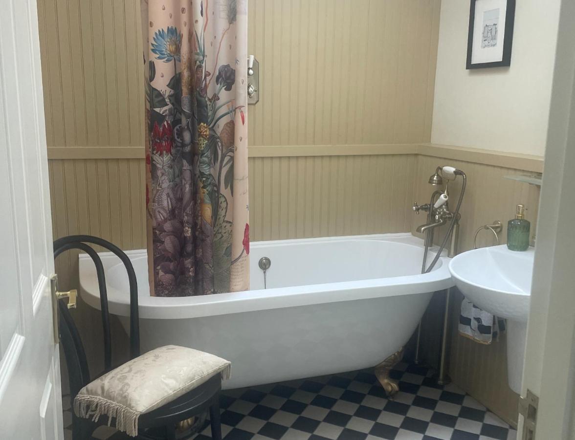 Fashionable Chic Townhouse In D4 Villa Dublin Luaran gambar